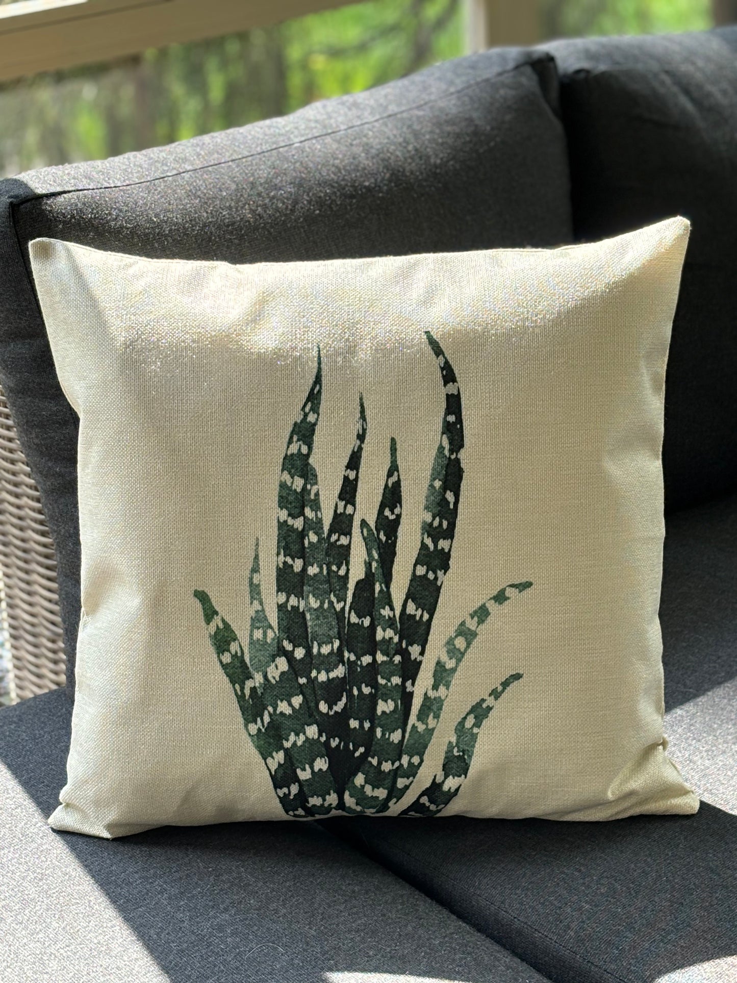 Tropical cushions