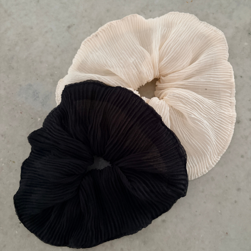 Oversized Korean Pleated Scrunchie - White