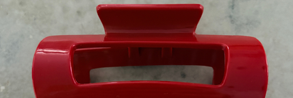 Large silicone claw clips in black white red and soft peach — Grandes pinces à cheveux en silicone noir blanc rouge et pêche doux, Reyca