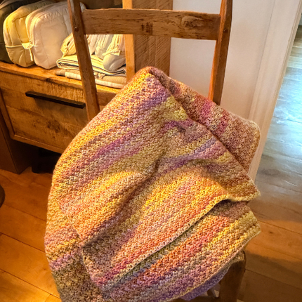 La couverture Lucie – Jeté au crochet fait main – Multicolore