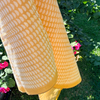 Yellow cotton block print sarong scarf lightweight beach wrap / Sarong foulard en coton jaune imprimé bloc léger pour la plage