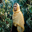 Yellow cotton block print sarong scarf lightweight beach wrap / Sarong foulard en coton jaune imprimé bloc léger pour la plage