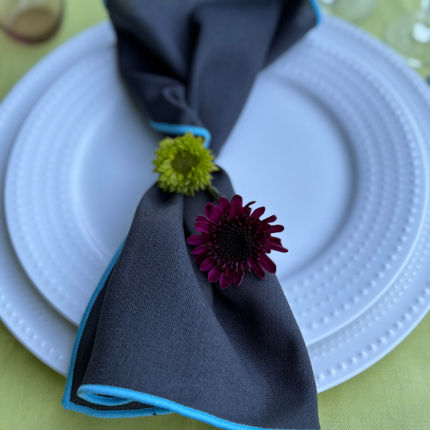 Serviettes de cocktail en coton et lin - Gris anthracite avec bordure bleue (lot de 4)