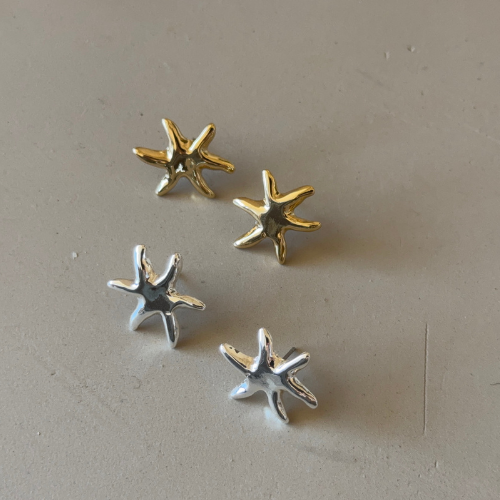 Gold-Plated Starfish Stud Earrings — Mini