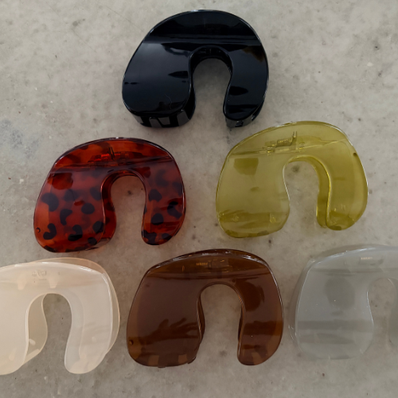 U-Shape Hair Claw Clip – Green