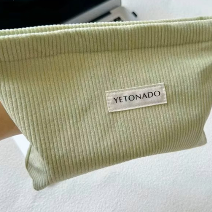 Trousse de maquillage en velours côtelé vert