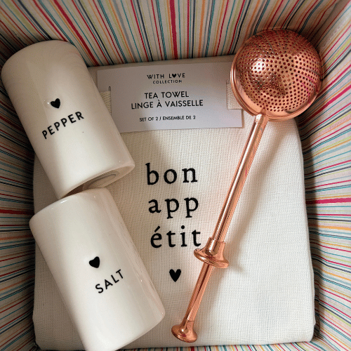Coffret cadeau cuisine Bon Appétit – Salière et poivrière, linges à vaisselle et infuseur à thé