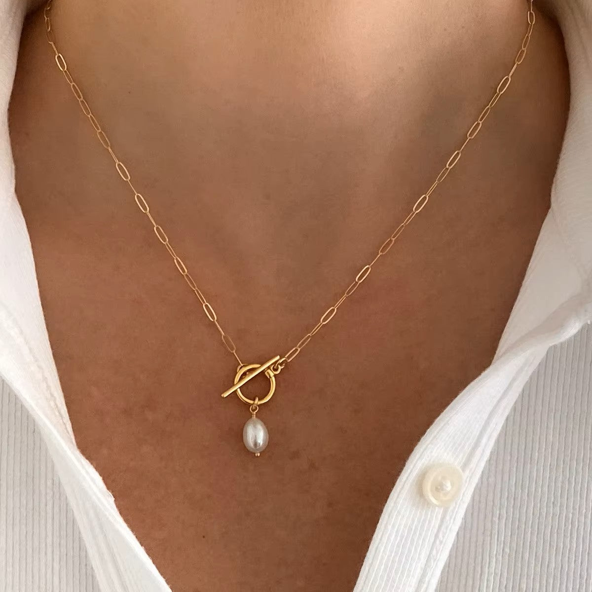 Minimalist Freshwater Pearl Necklace - Gold Paperclip Chain