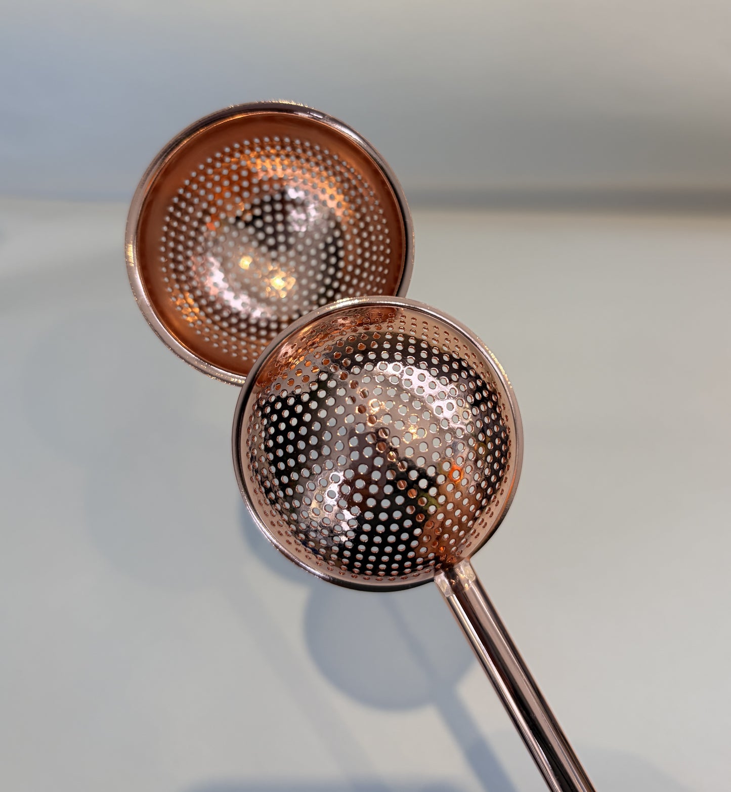 Ball Shape Tea Infuser with Push Handle - Stainless Steel Loose Leaf Strainer (Rose gold)